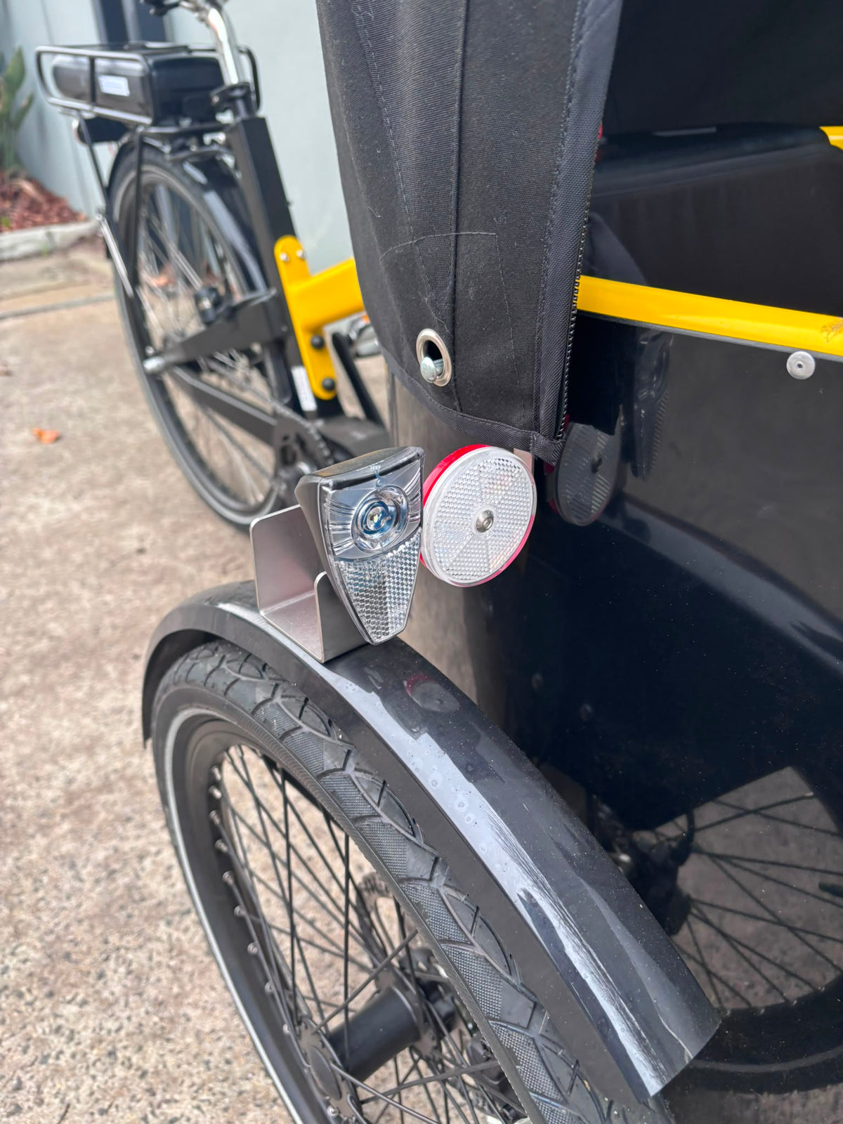 Nihola Gen2 Medium Electric Trike (Pre-Loved)